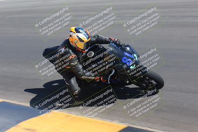 media/Oct-01-2023-SoCal Trackdays (Sun) [[4c570cc352]]/Turn 10 Inside (1250pm)/